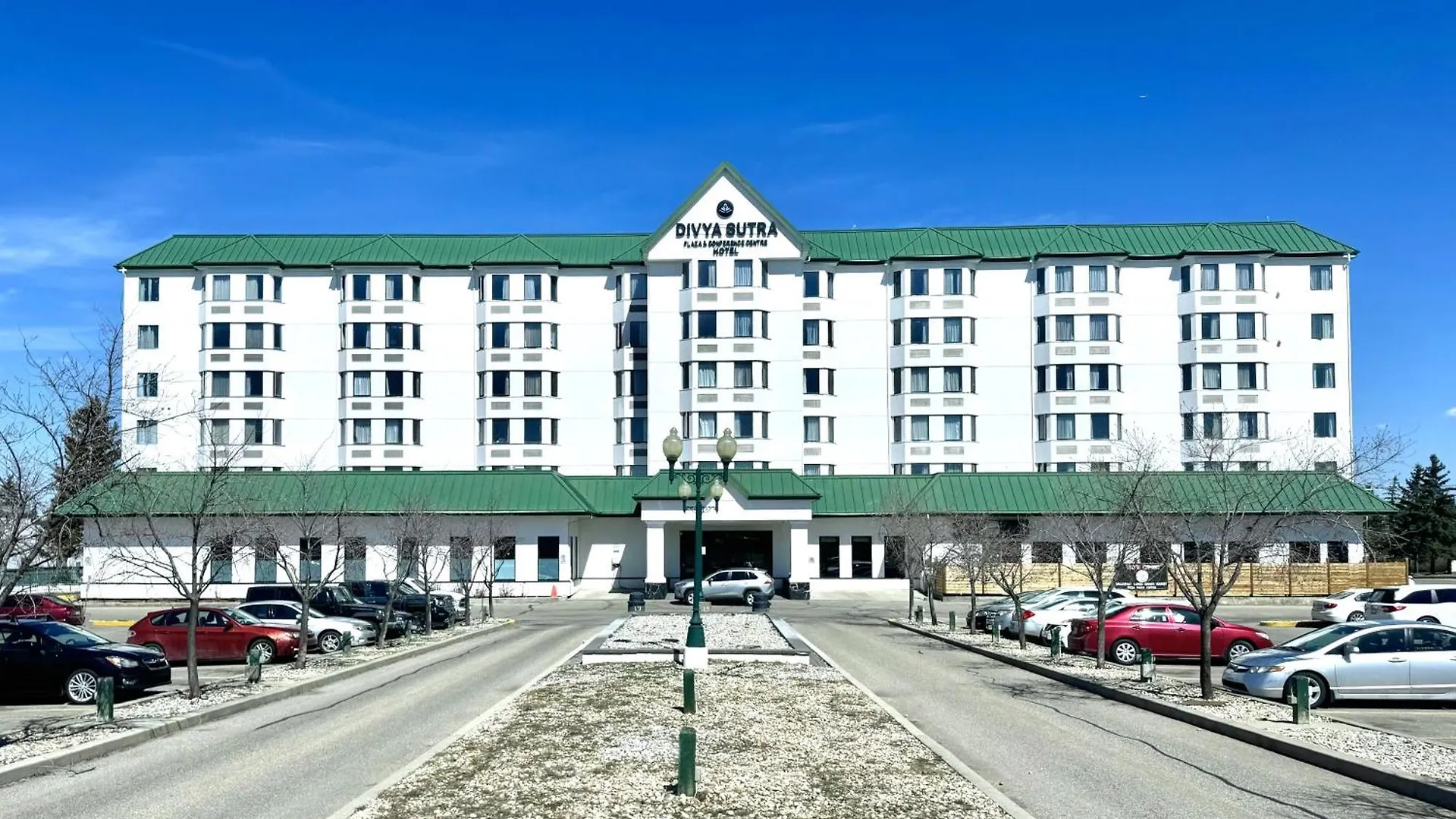 Divya Sutra Plaza And Conference Centre Calgary Airport Hotel