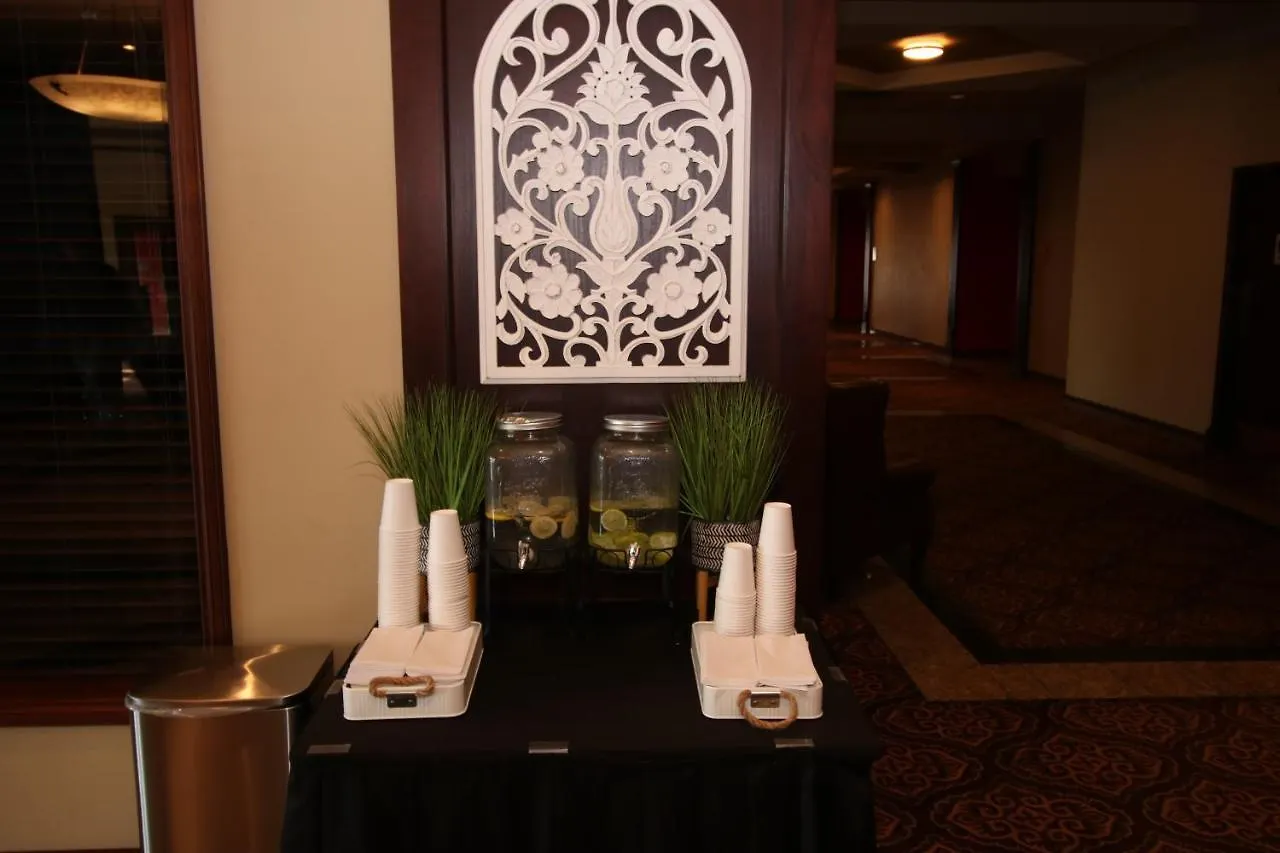 ***  Divya Sutra Plaza And Conference Centre Calgary Airport Hotel Canada