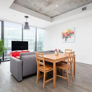 https://king-street-loft-free-parking-open-concept.hotelstorontoontario.org