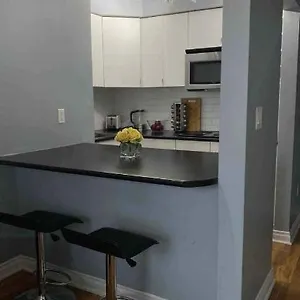 https://cozy-vancouver-condo.vancouver-hotels-bc.net