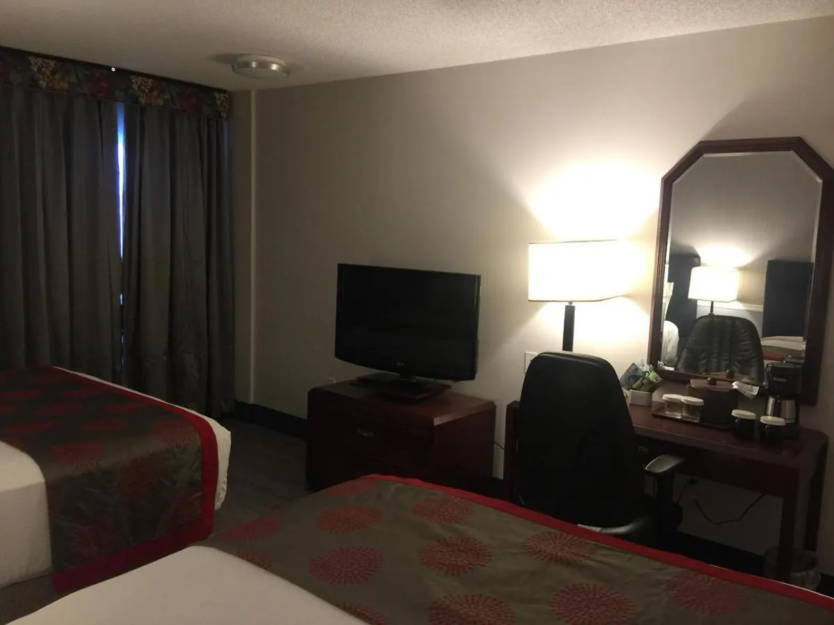 Отель Divya Sutra Plaza And Conference Centre Calgary Airport